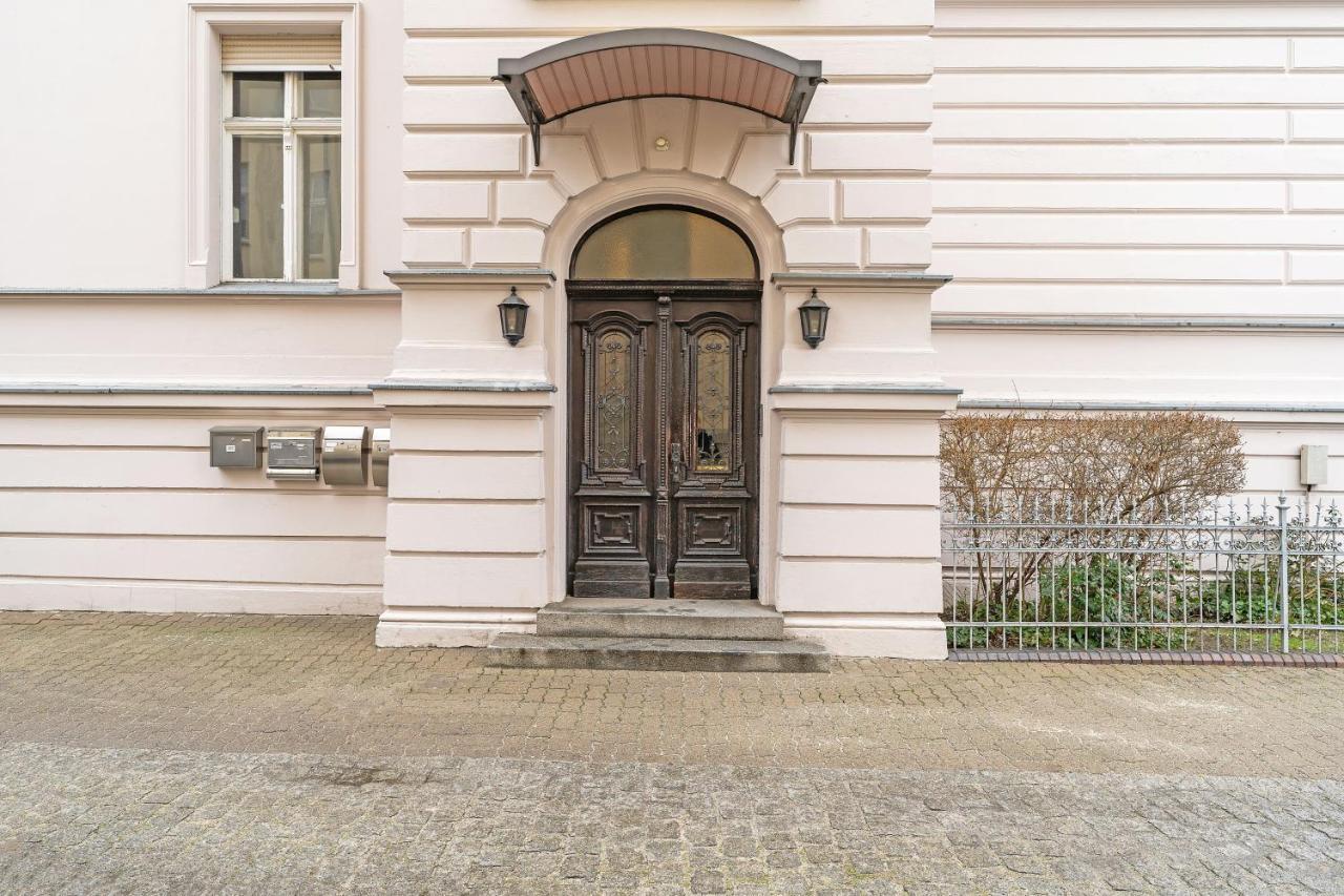 Apartments Direkt Am Staatstheater,Modern,Zentral,Ruhig,2 Zimmer,Netflix,Privatparkplatz Auf Dem Hof Cottbus Eksteriør billede